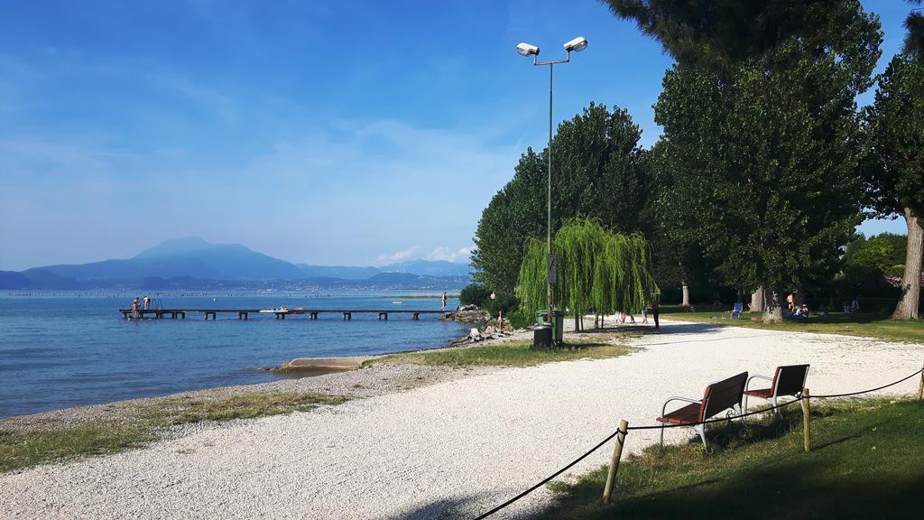 Casapatrizia B&B Sirmione Exterior photo
